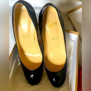 Christian Louboutin's Lady Gena size 40.5 pumps